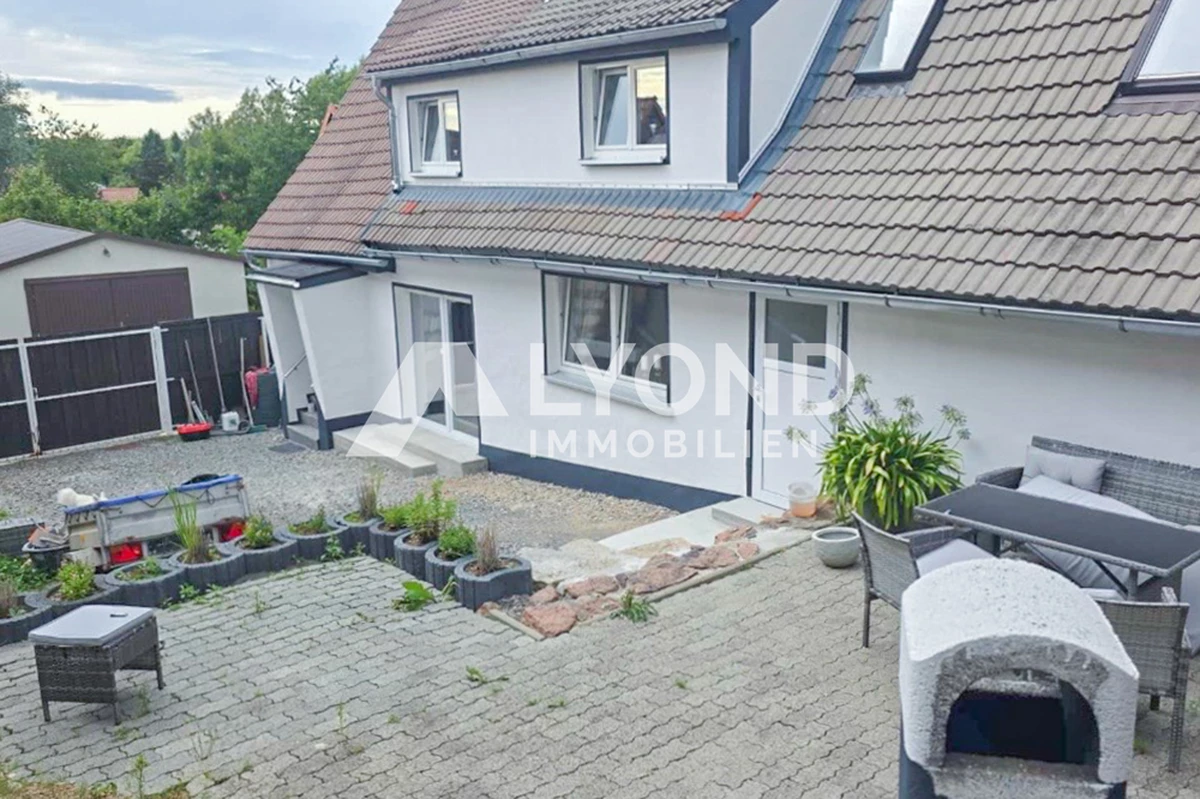Hausansicht Sommer