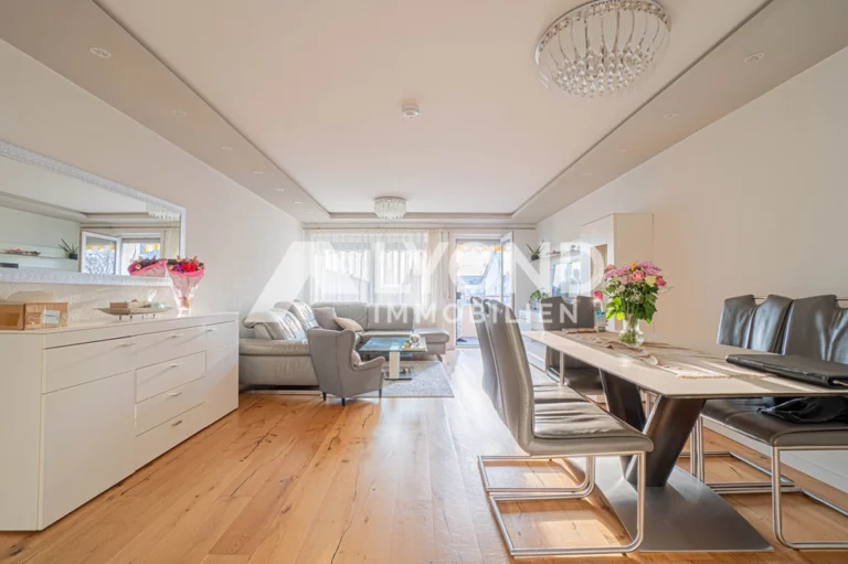 Diese schöne 4 Zimmer Wohnung sucht Sie als neuen Eigentümer!