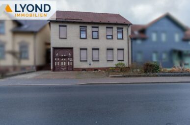 Ansicht von der Straßenseite
