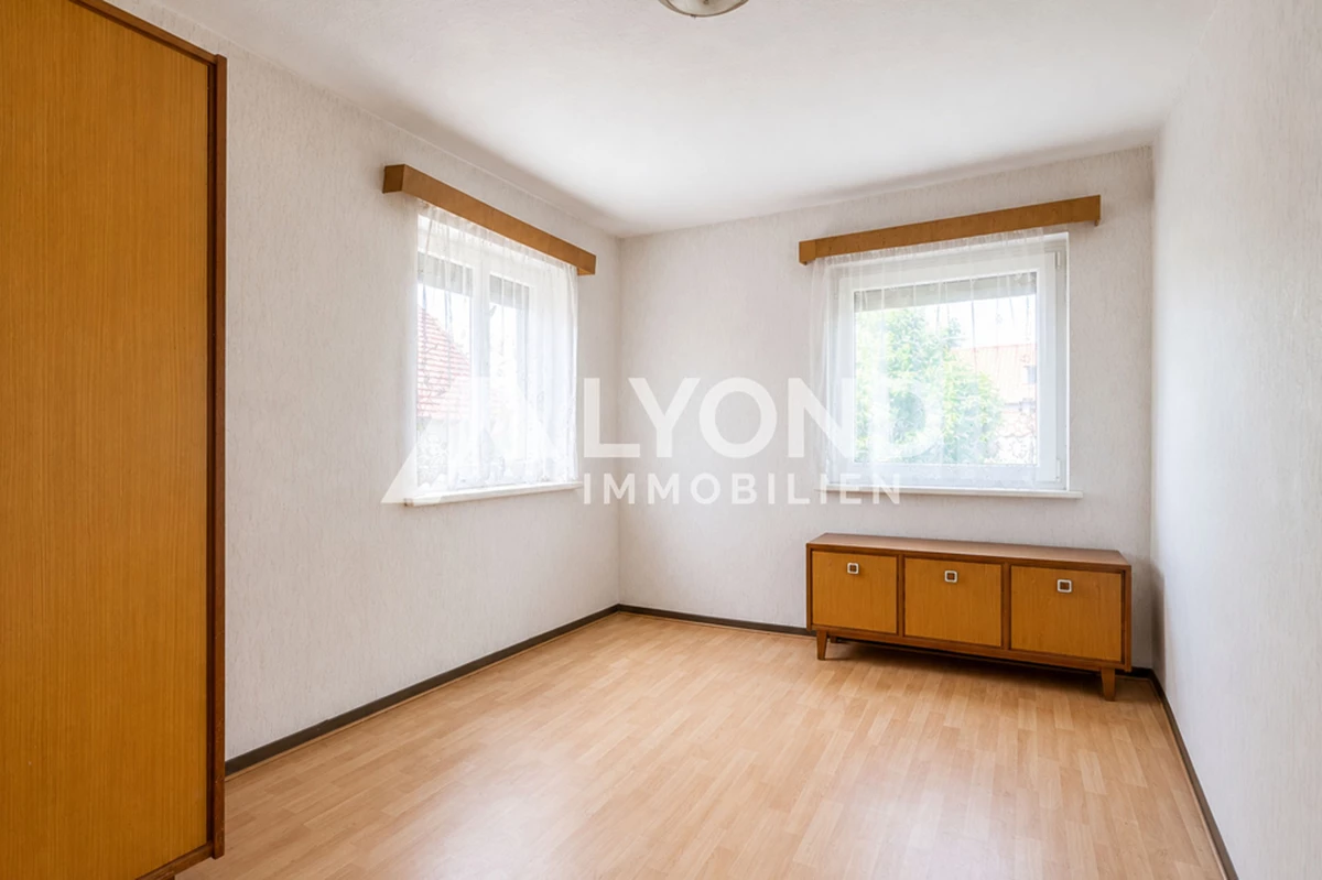 Schlafzimmer OG