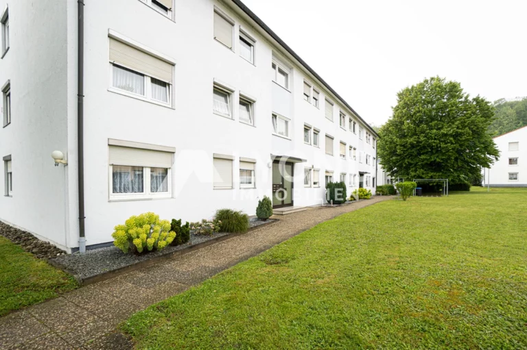 Diese schöne 3 Zimmer Wohnung sucht Sie als neuen Eigentümer!