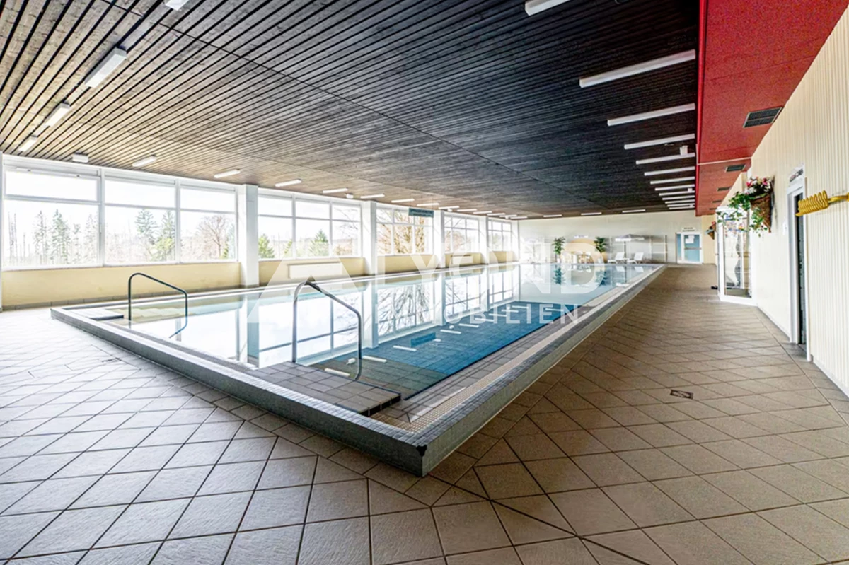 Hallenbad