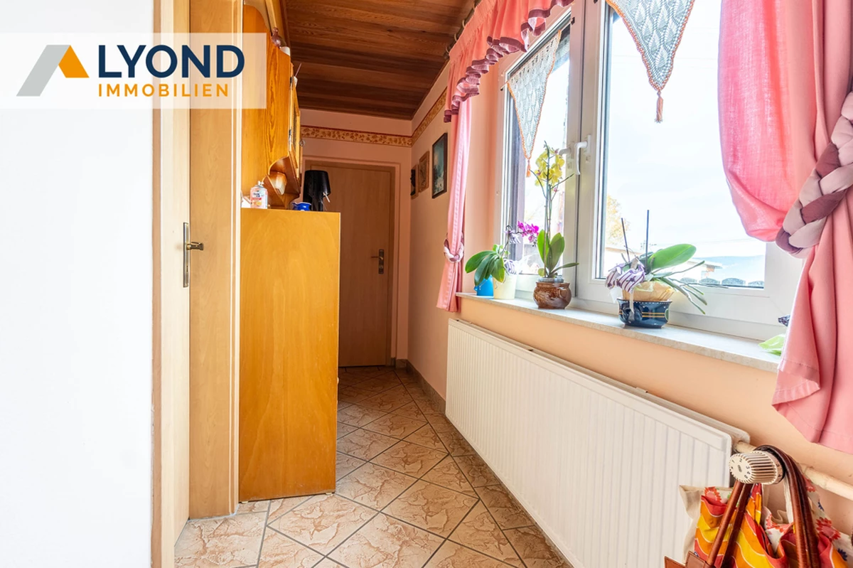 Durchgang zu Hintereingang