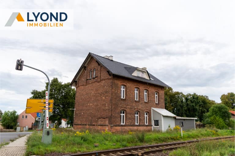 Vielseitiges Wohn- und Geschäftshaus am Bahnhof in Frose! Nutzen Sie Ihre Gelegenheit!