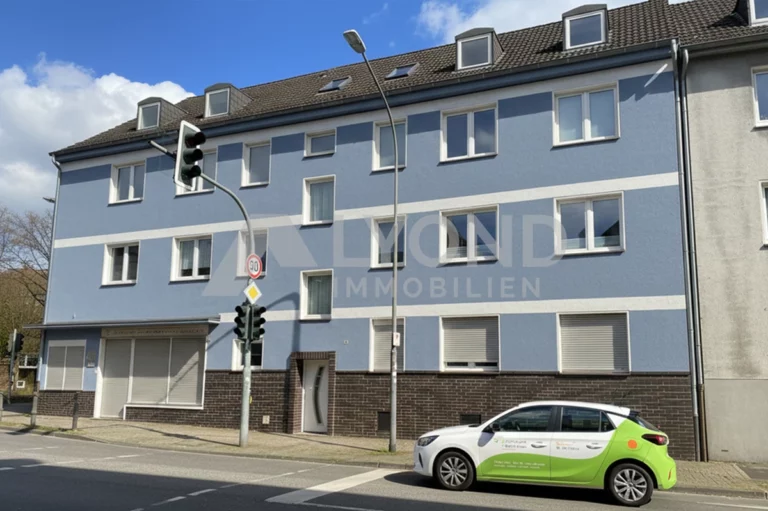 Renoviertes Mehrfamilienhaus mit effizienter Energietechnik und vollvermietet!