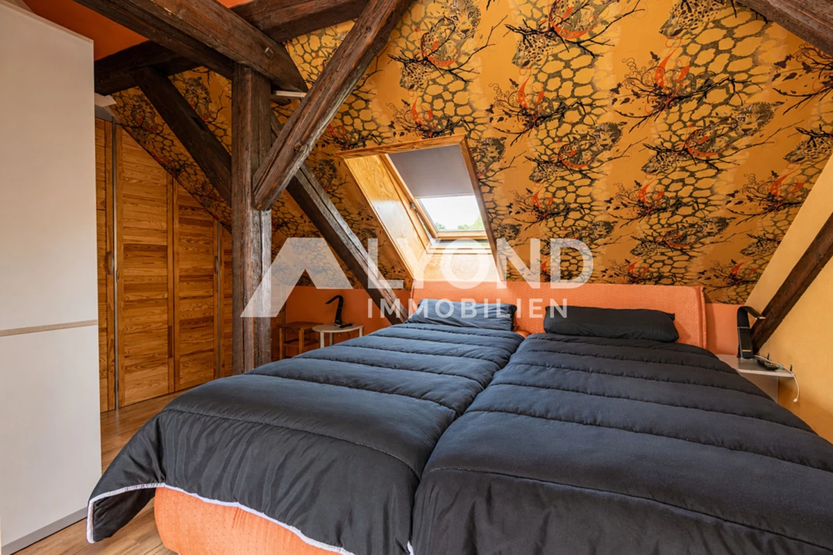 Schlafzimmer DG