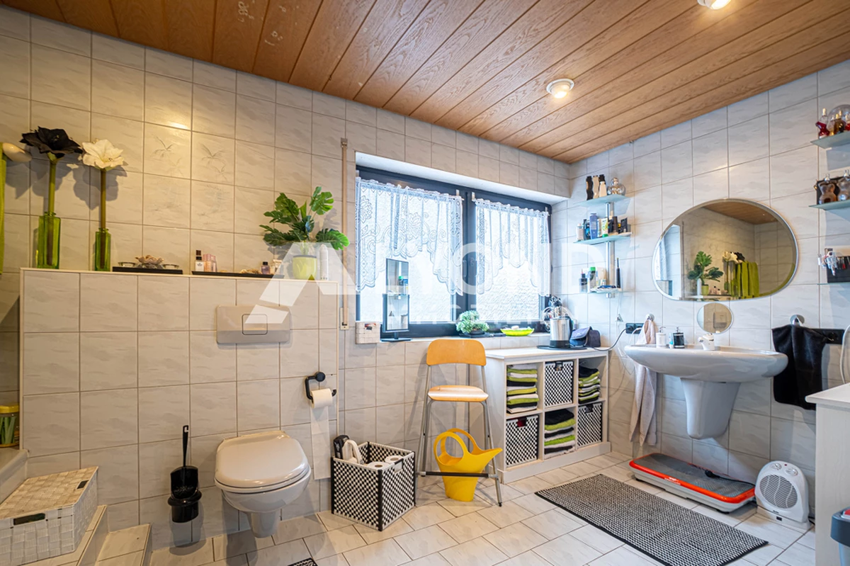 Badezimmer OG