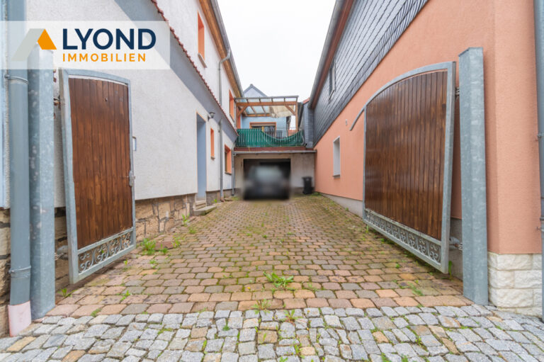 Zwei Generationen unter einem Dach, vielseitiges Haus in Hüpstedt!