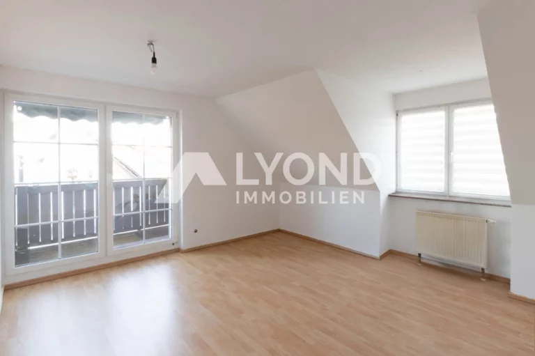 Gemütliche 2,5-Raum-Wohnung mit Balkon und Stellplatz in Chemnitz-Grüna