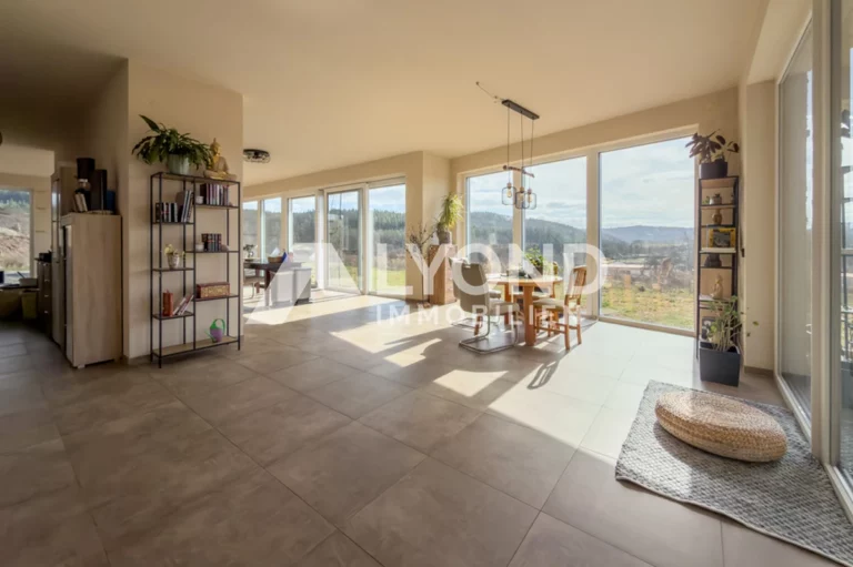 KfW 55 – Neubau-Bungalow mit Panoramablick in Lichtenfels-Neukirchen bei Frankenberg!