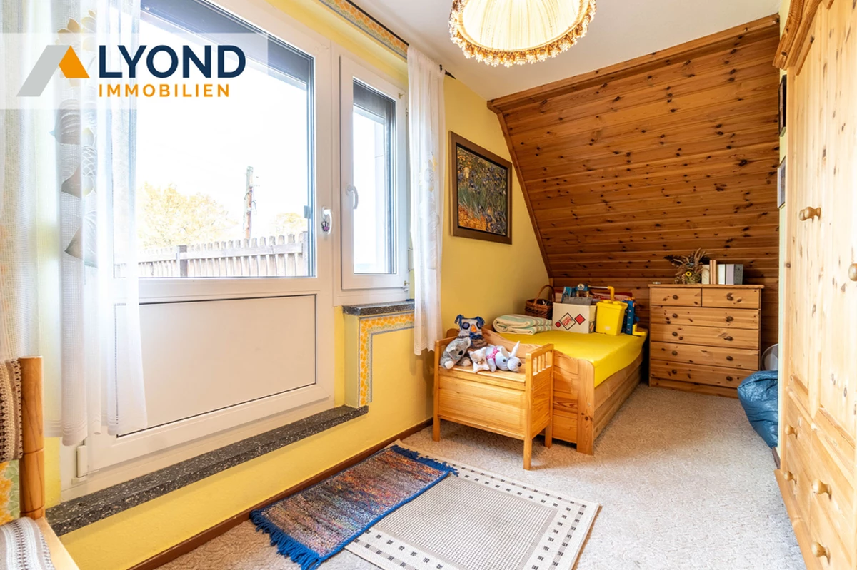 Schlafzimmer OG mit Dachterrasse